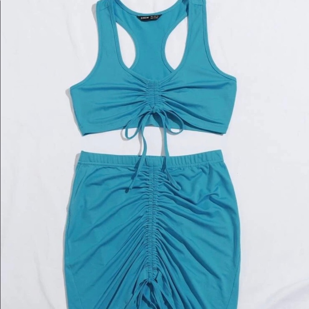 Two piece set